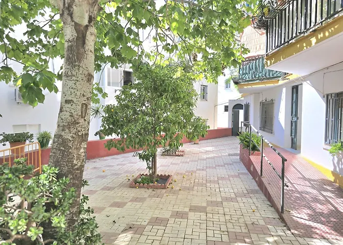 Tranquil Oasis 2 Bedroom Coastal Getaway By Namaste Elite Appartamento Torremolinos