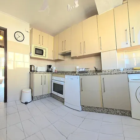 Tranquil Oasis 2 Bedroom Coastal Getaway By Namaste Elite * Торремолинос